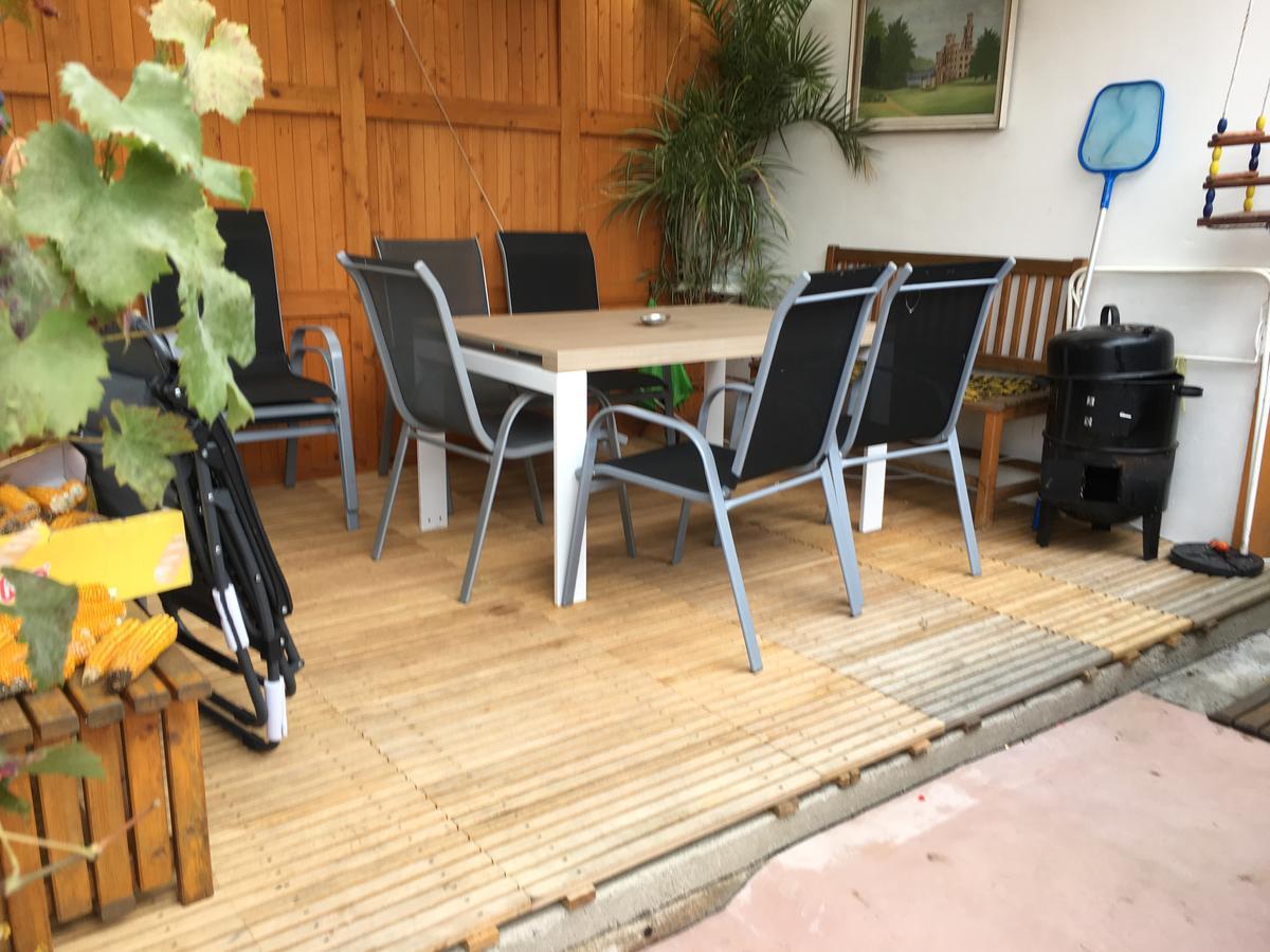 شقة Apartman Olesnik المظهر الخارجي الصورة