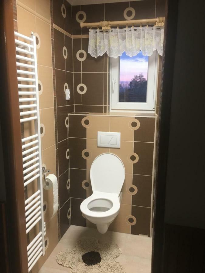 شقة Apartman Olesnik المظهر الخارجي الصورة